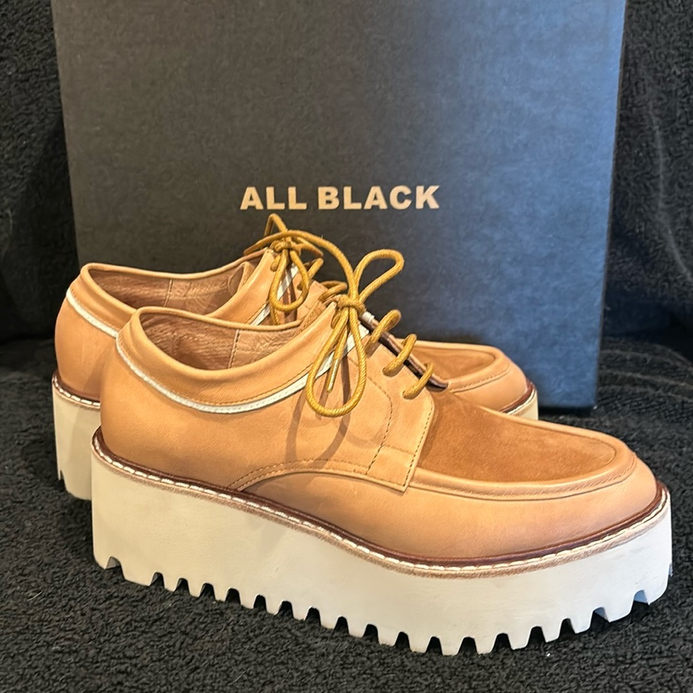 New in Box All Black Oxfords